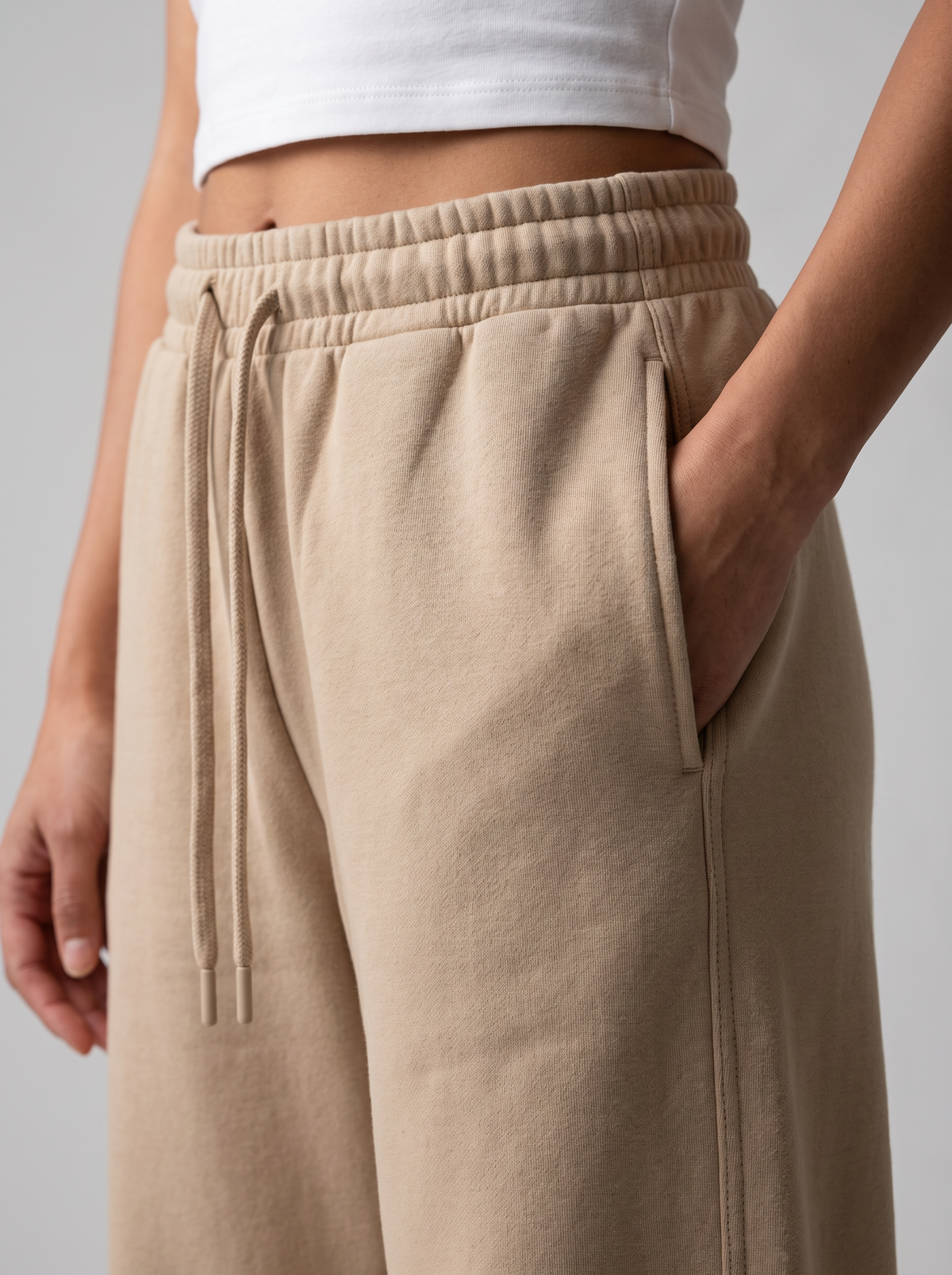 Winter Wide Leg Sweatpants - Beige - Aura Detail