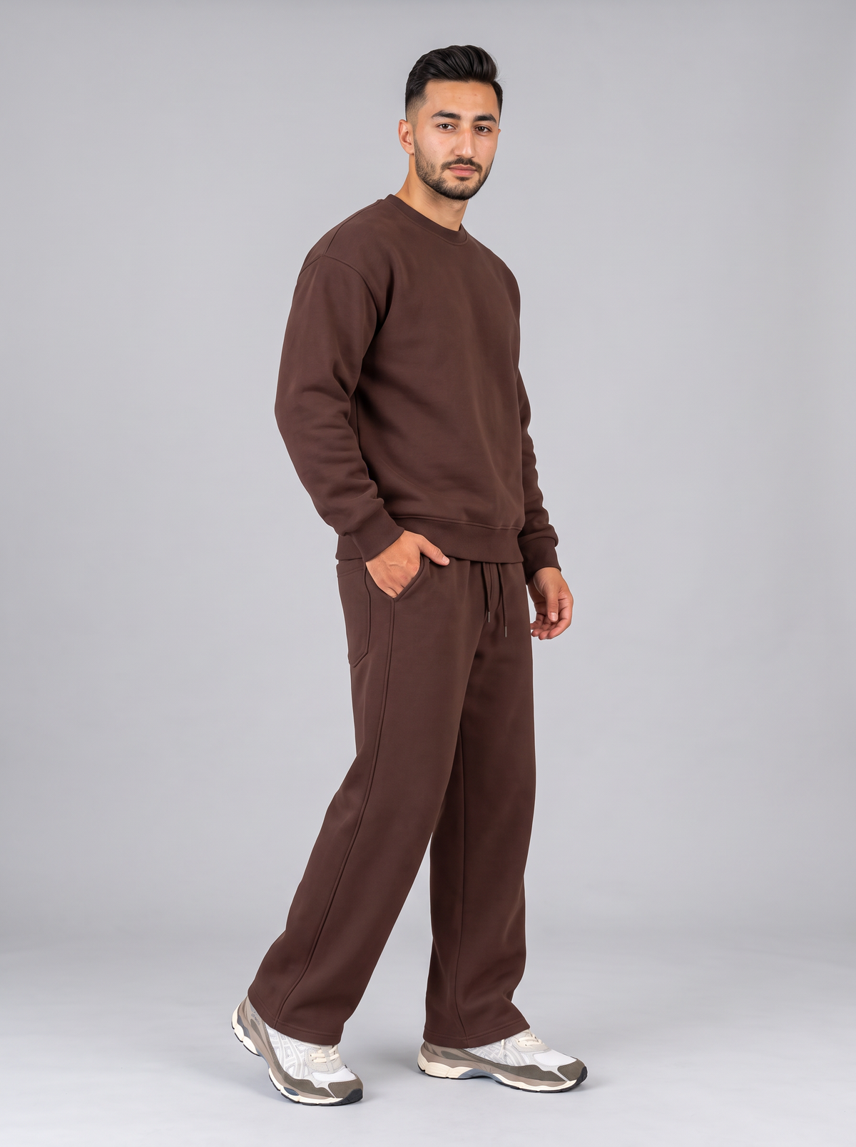 Full Set Boxy Crewneck - Brown - Hero Set 30